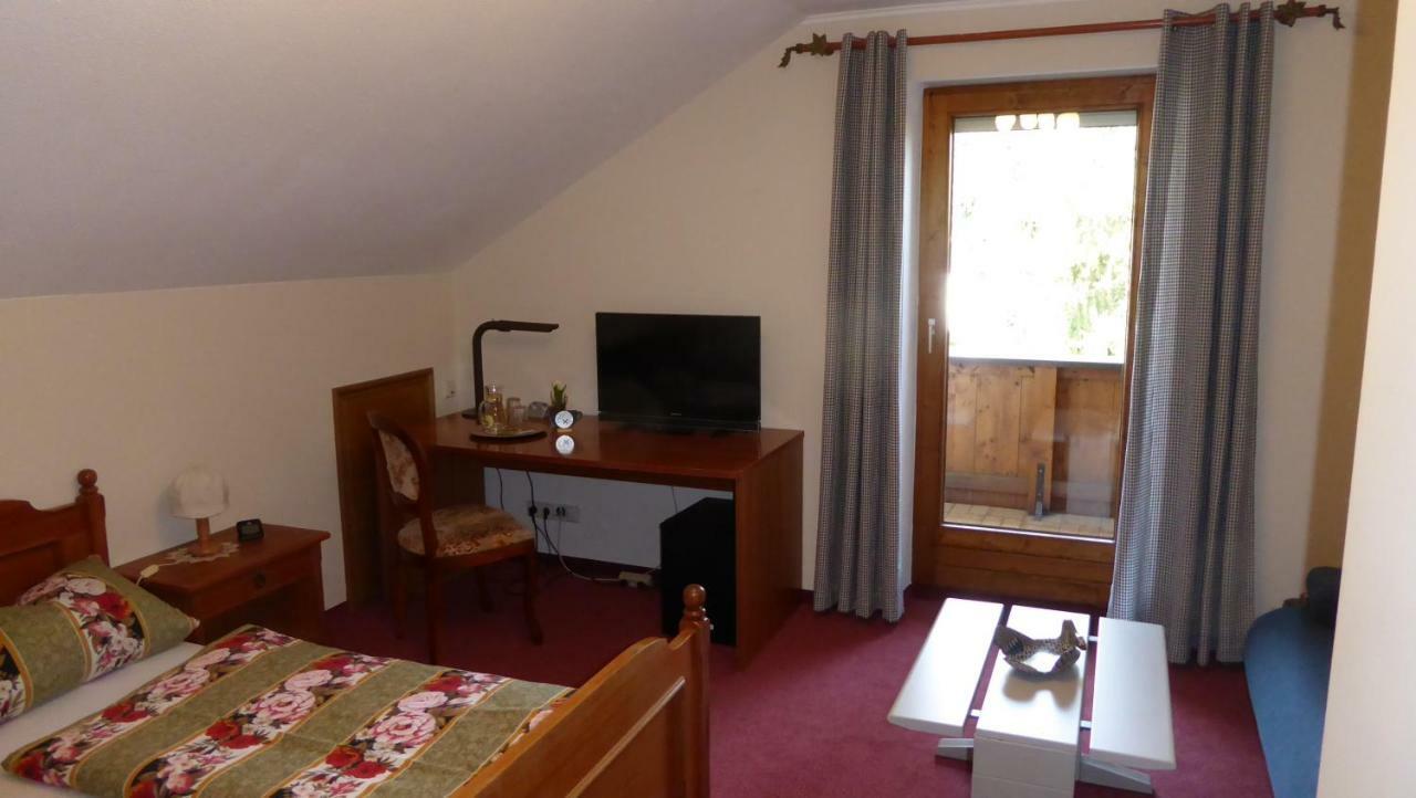 Hotel Haus Rosmarin à Schrobenhausen Extérieur photo